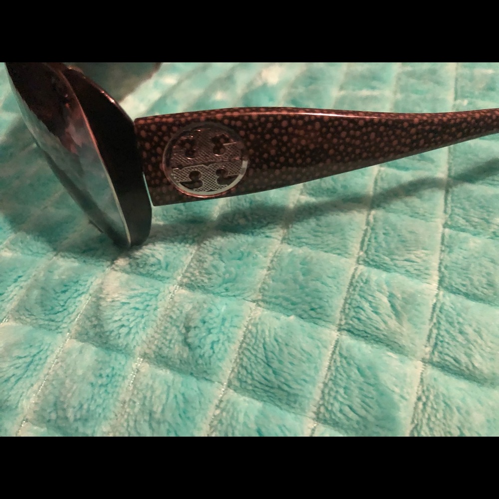 Tory Burch Shades, great condition